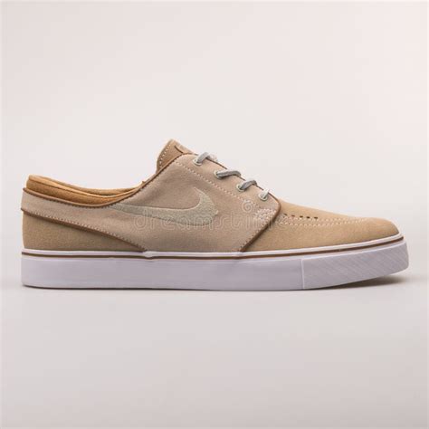 nike air janoski beige